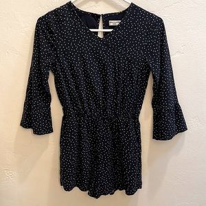 Abercrombie and Fitch kids romper 11/12